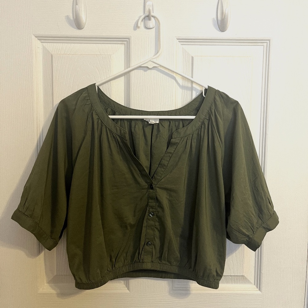 Aerie Flowy Green Top